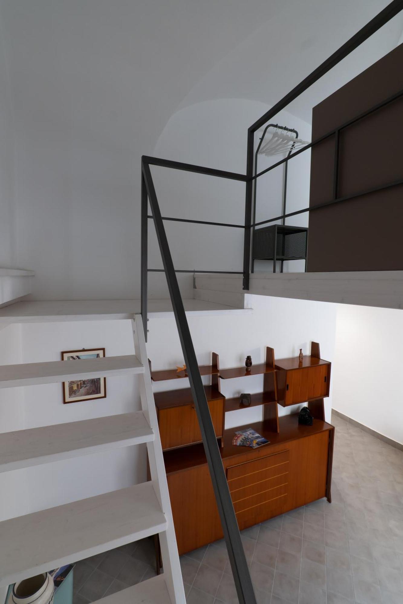 Woodenloft14 Appartement Catánia Buitenkant foto